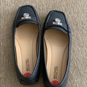 Black Michael kors flats